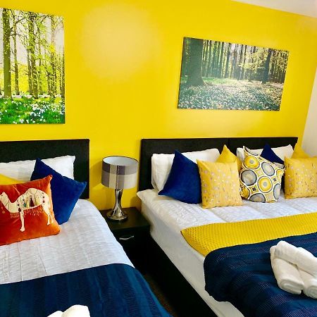 2 Bedrooms Modern Apartment, Lounge, Full Kitchen, Balcony, 5 Minutes Stratford Station London Eksteriør bilde