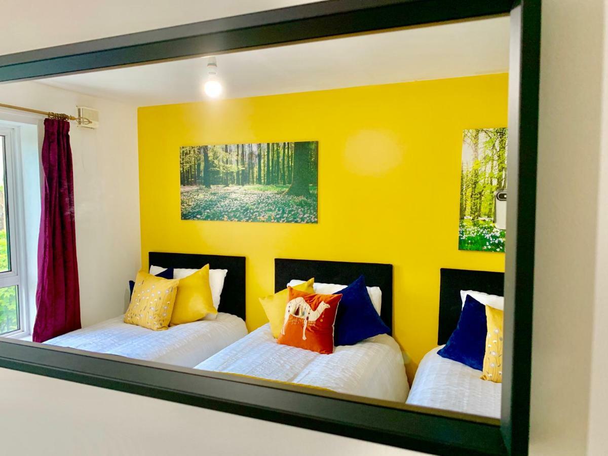 2 Bedrooms Modern Apartment, Lounge, Full Kitchen, Balcony, 5 Minutes Stratford Station London Eksteriør bilde