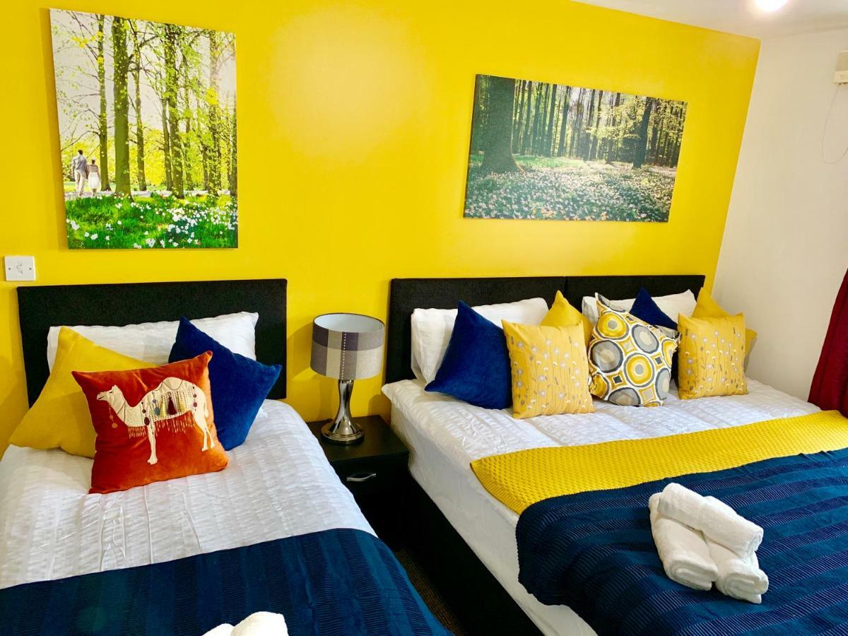 2 Bedrooms Modern Apartment, Lounge, Full Kitchen, Balcony, 5 Minutes Stratford Station London Eksteriør bilde