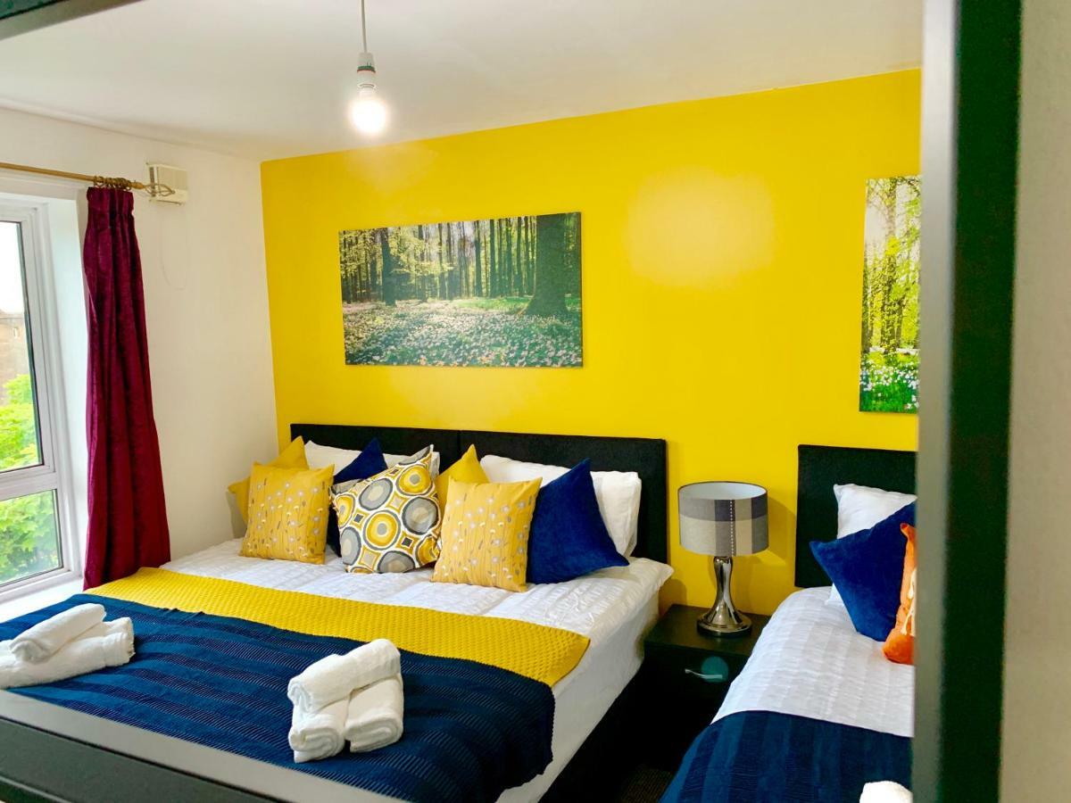 2 Bedrooms Modern Apartment, Lounge, Full Kitchen, Balcony, 5 Minutes Stratford Station London Eksteriør bilde